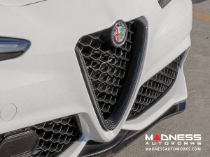 Alfa Romeo Giulia Front V Shield Grill Frame + Emblem Frame Kit - Carbon Fiber